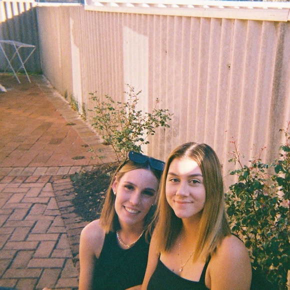 Meet your Posher, Hazel - Picture 1 of 1